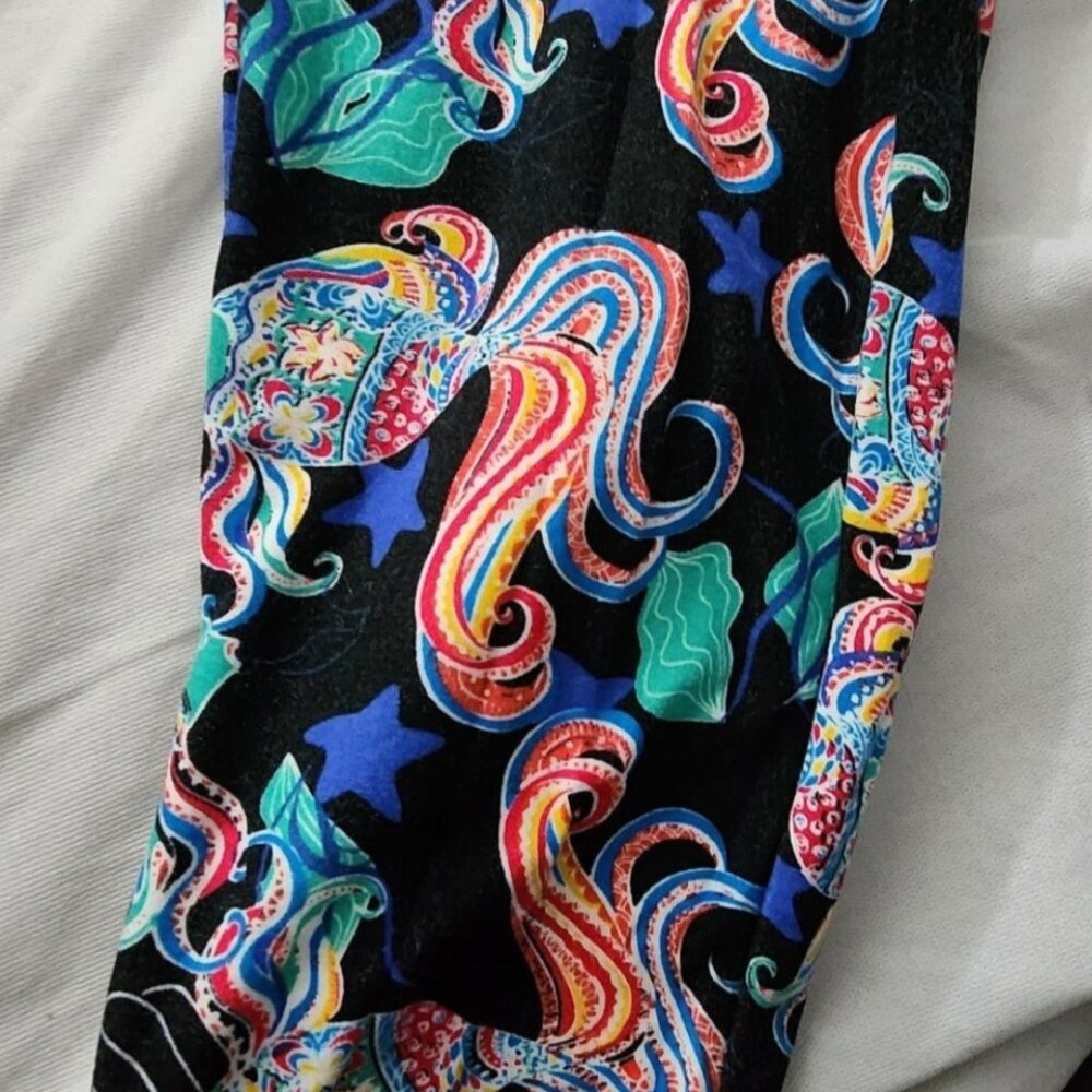 Fish leggings